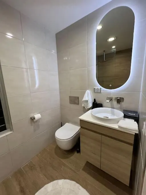 Guest house Indigo Studio With Pool 200M To Beach Hotel Palm Cove Australia