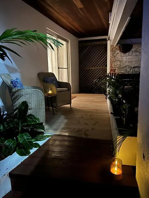 Guest house Indigo Studio With Pool 200M To Beach Hotel Palm Cove